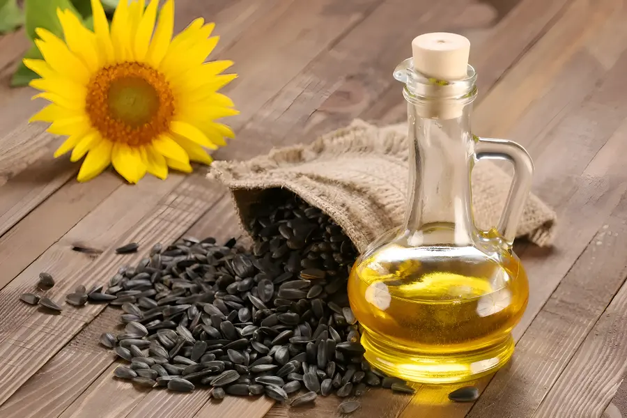 View details of Crude Sunflower Oil Product image of Crude Sunflower Oil